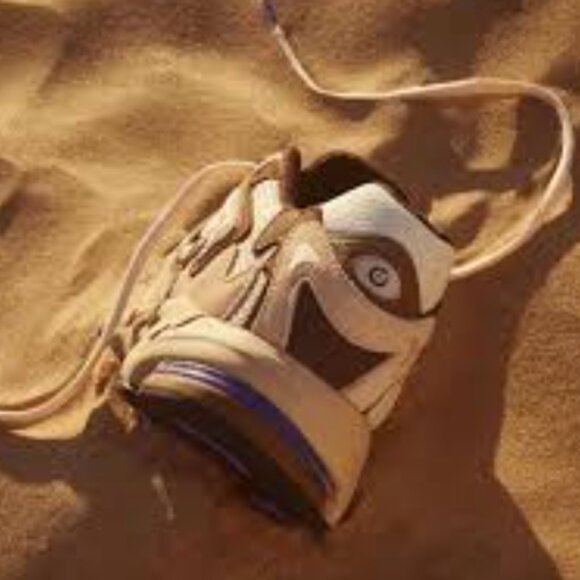 Adidas 2023 Bad Bunny x Response CL 'Paso Fino' - Picture 9 of 10